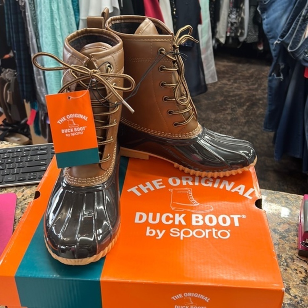 NWT Sporto Ariel Duck Boots Women’s 6.5M Tan Brown Waterproof Rain Boots
